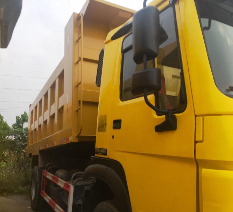 Sinotruk HOWO 4*2 Dump truck - Kallurauto: pilt 3 Sinotruk HOWO 4*2 Dump truck - Kallurauto: pilt 3