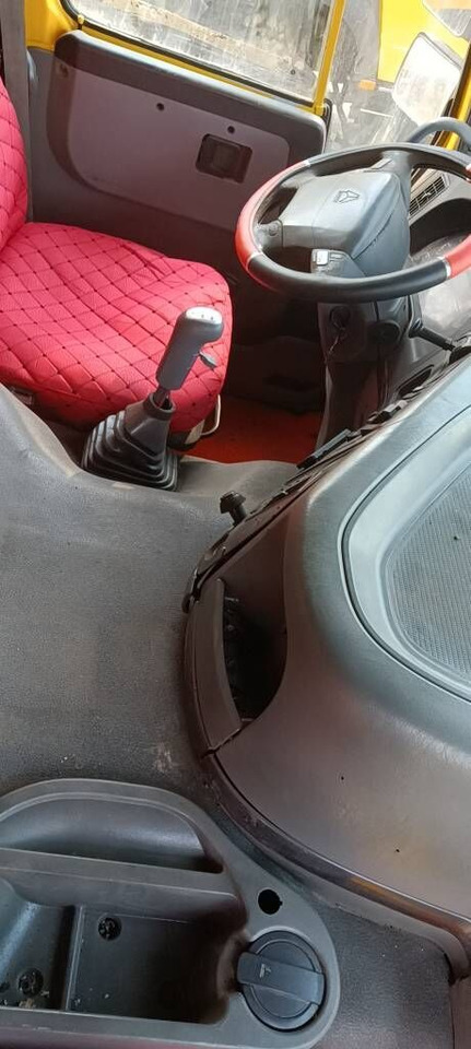 Kallurauto Sinotruk HOWO 6*4 Dump truck: pilt 6