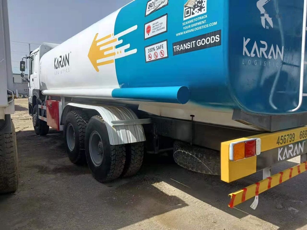 Sinotruk HOWO 6*4 Fuel Tank Truck - Tsisternauto: pilt 4 Sinotruk HOWO 6*4 Fuel Tank Truck - Tsisternauto: pilt 4