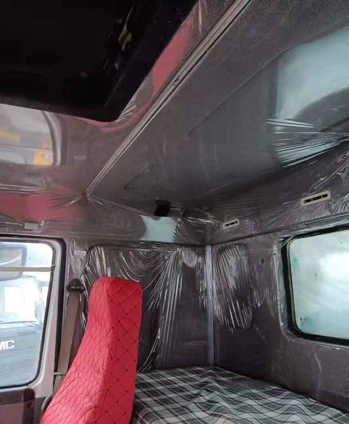 Sinotruk HOWO 6*4 Fuel Tank Truck - Tsisternauto: pilt 5 Sinotruk HOWO 6*4 Fuel Tank Truck - Tsisternauto: pilt 5