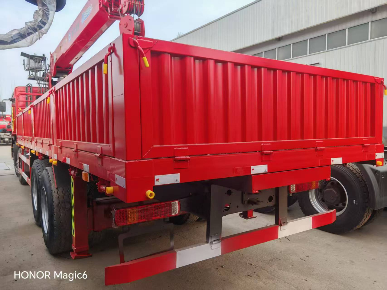 Sinotruk HOWO 8*4 Mobile crane - Autokraana: pilt 4 Sinotruk HOWO 8*4 Mobile crane - Autokraana: pilt 4