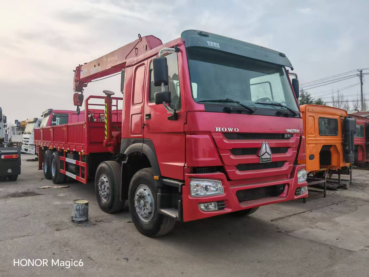 Sinotruk HOWO 8*4 Mobile crane - Autokraana: pilt 2 Sinotruk HOWO 8*4 Mobile crane - Autokraana: pilt 2