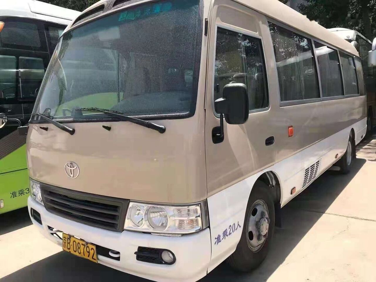 Toyota Coaster - Maakonnaliini buss: pilt 1 Toyota Coaster - Maakonnaliini buss: pilt 1