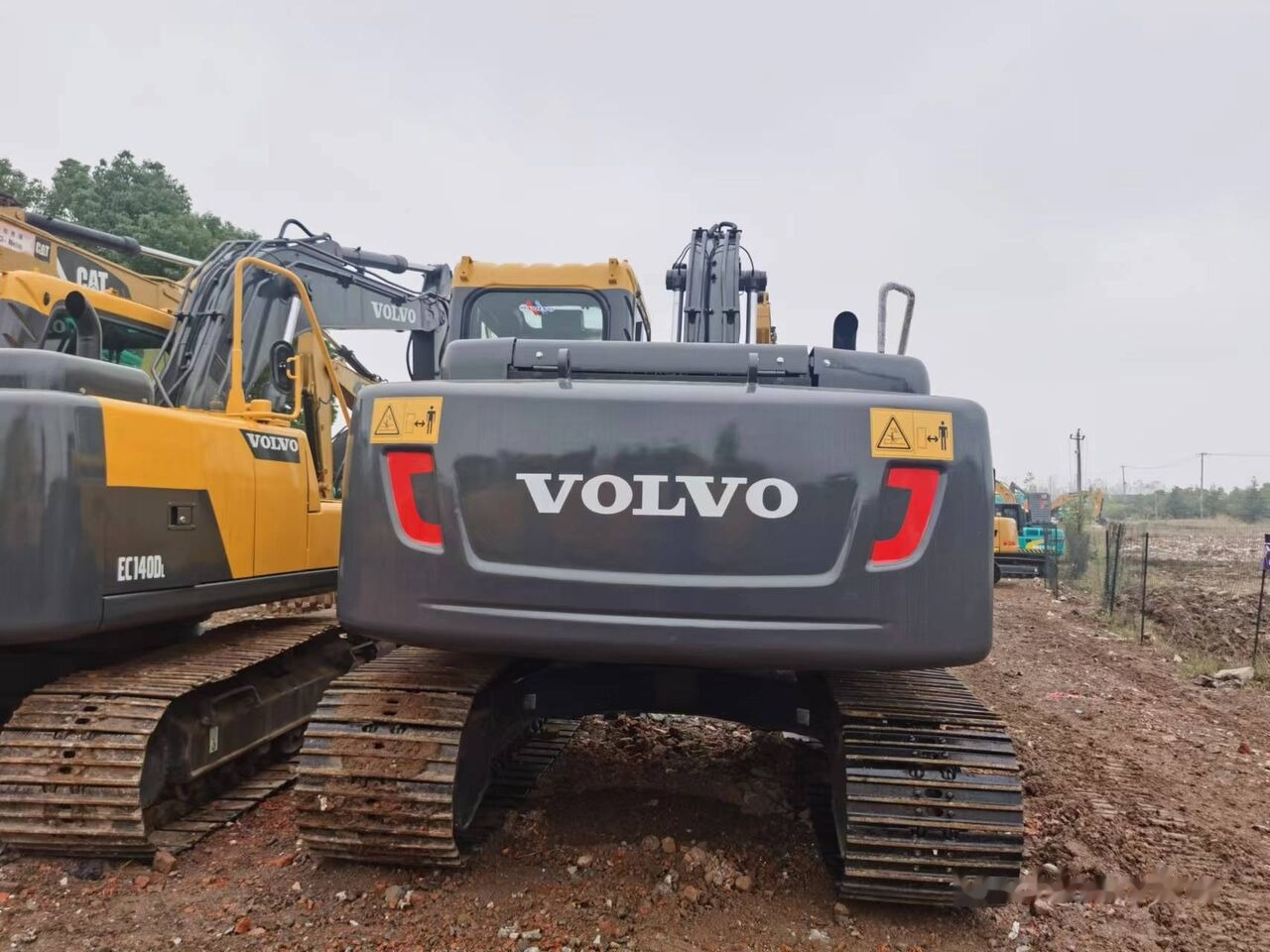 Volvo EC140DL - Lintekskavaator: pilt 3 Volvo EC140DL - Lintekskavaator: pilt 3
