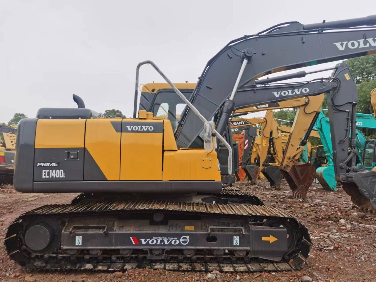 Volvo EC140DL - Lintekskavaator: pilt 2 Volvo EC140DL - Lintekskavaator: pilt 2