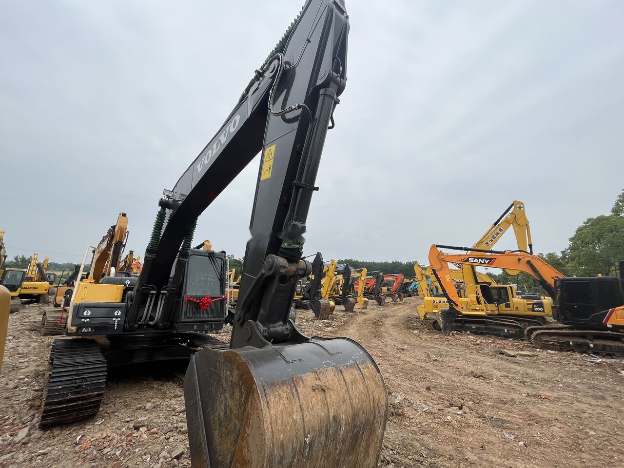 Volvo EC210 - Lintekskavaator: pilt 3 Volvo EC210 - Lintekskavaator: pilt 3