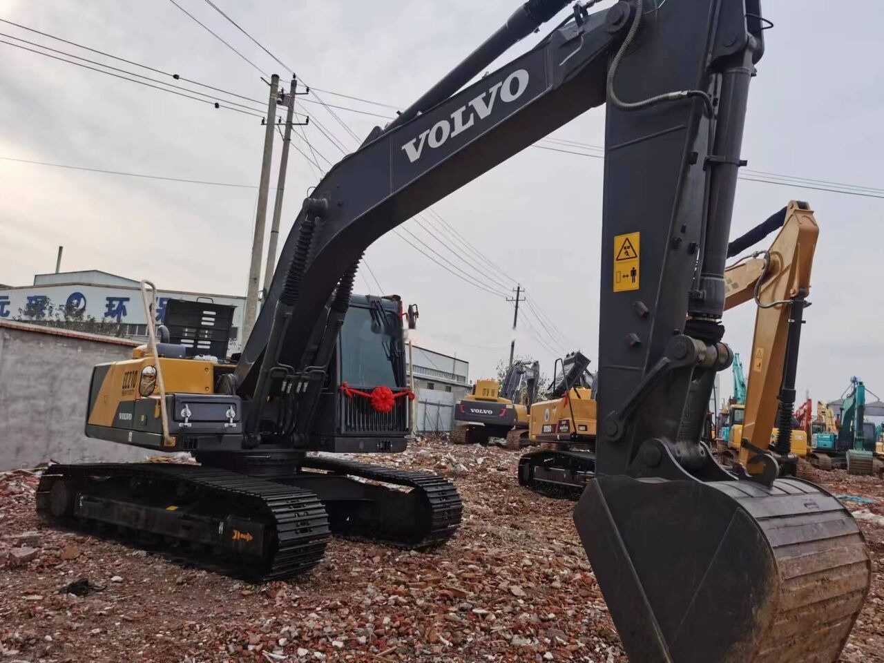 Volvo EC210 - Lintekskavaator: pilt 3 Volvo EC210 - Lintekskavaator: pilt 3