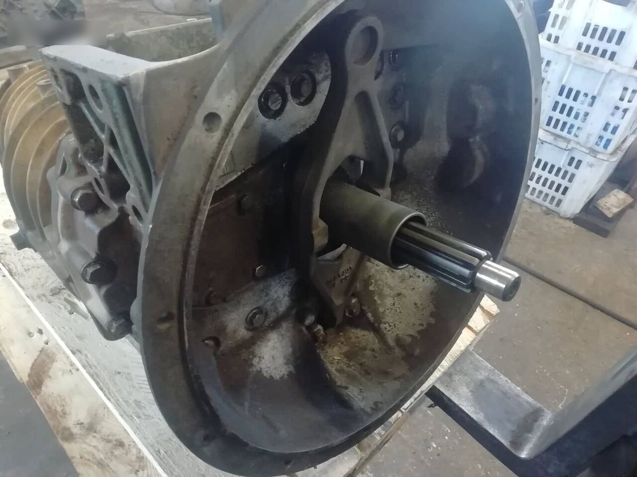 DAF (ZF 6s850) - Käigukast - Veoauto: pilt 2 DAF (ZF 6s850) - Käigukast - Veoauto: pilt 2