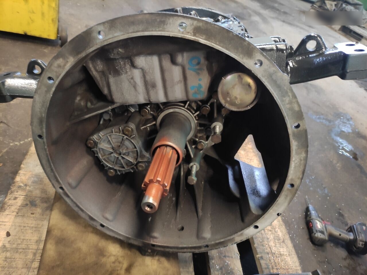 MAN (ZF 12AS1210TD) - Käigukast - Veoauto: pilt 4 MAN (ZF 12AS1210TD) - Käigukast - Veoauto: pilt 4