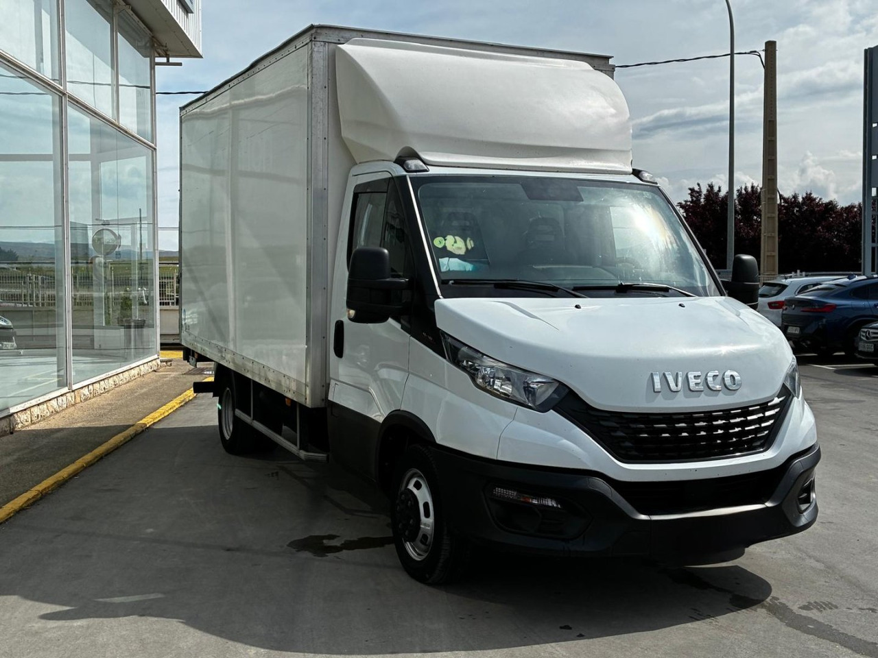Caja cerrada IVECO 35C16 3.0 20m3 - Tarbesõiduk furgoon: pilt 3 Caja cerrada IVECO 35C16 3.0 20m3 - Tarbesõiduk furgoon: pilt 3