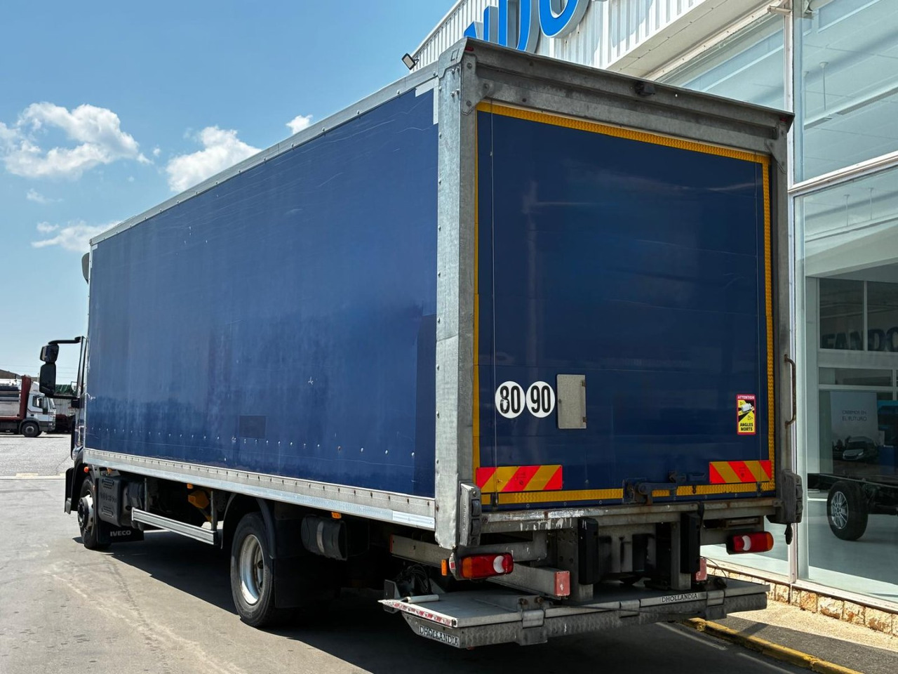 Caja cerrada IVECO Eurocargo ML 120 E22 - Kasti veoauto: pilt 4 Caja cerrada IVECO Eurocargo ML 120 E22 - Kasti veoauto: pilt 4