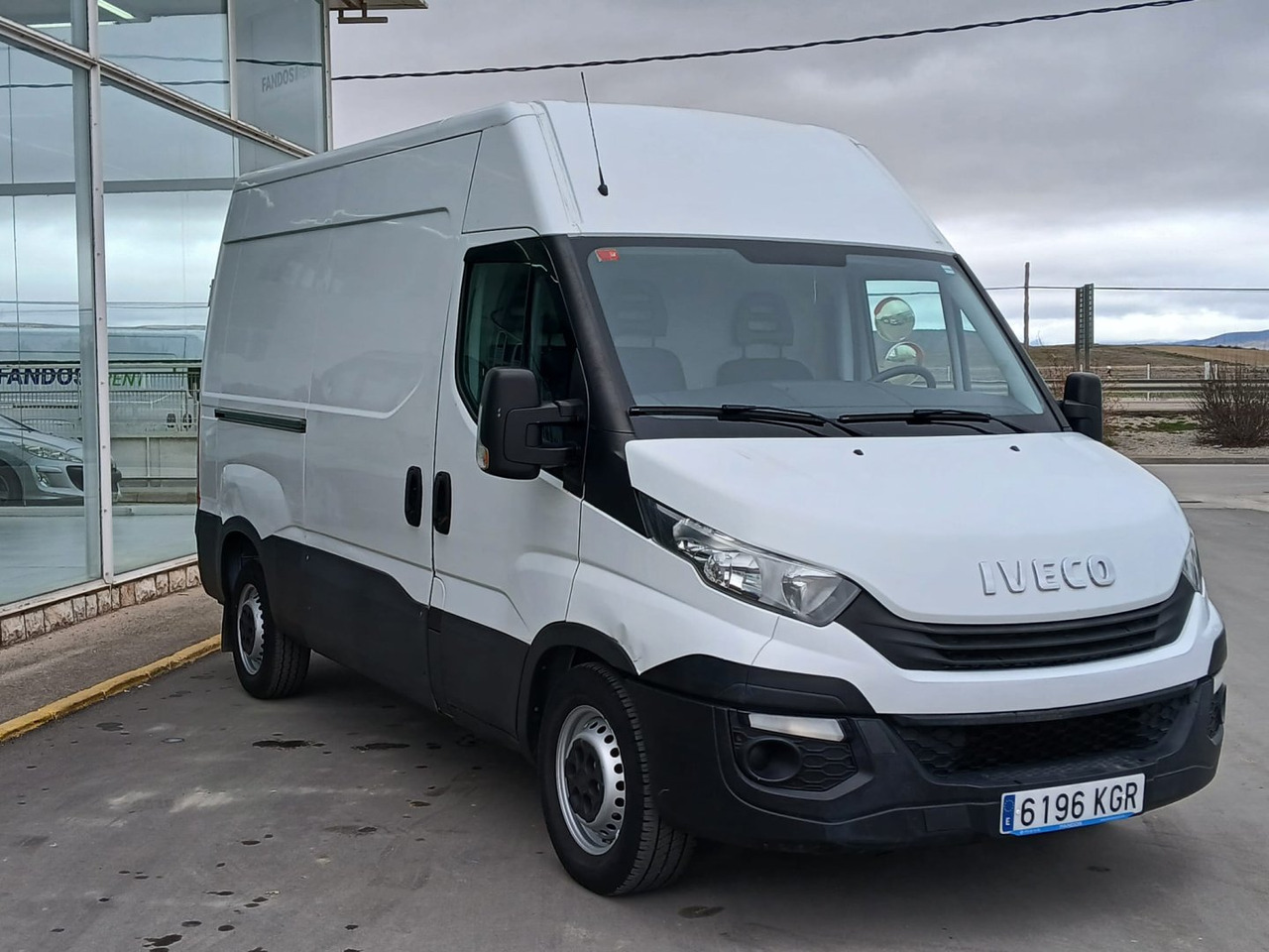 Furgón IVECO 35S16 10.8m3 - Kaubik: pilt 3 Furgón IVECO 35S16 10.8m3 - Kaubik: pilt 3