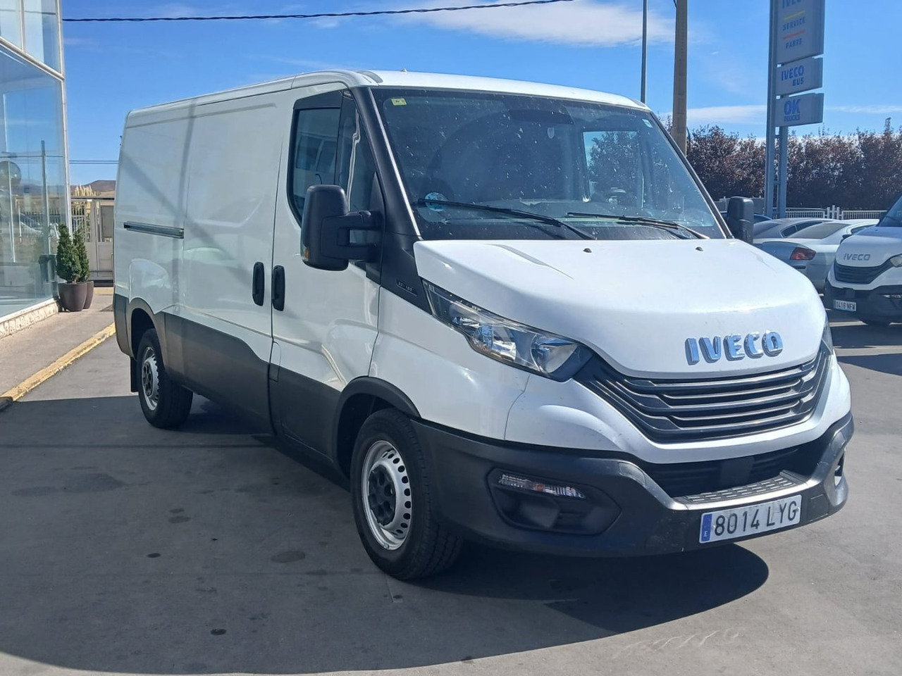 Furgón IVECO 35S16 V 9m3 - Kaubik: pilt 3 Furgón IVECO 35S16 V 9m3 - Kaubik: pilt 3