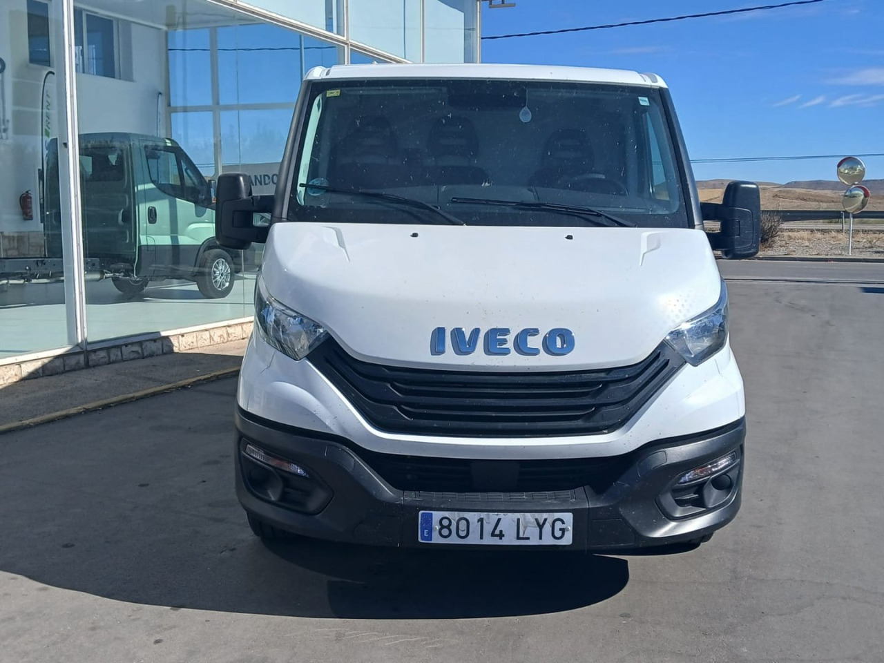Furgón IVECO 35S16 V 9m3 - Kaubik: pilt 2 Furgón IVECO 35S16 V 9m3 - Kaubik: pilt 2