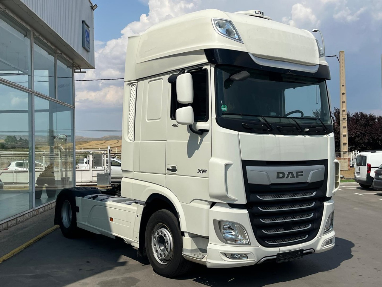 Cabeza Tractora DAF 480 AUTOMATICA CON INTARDER - Sadulveok: pilt 3 Cabeza Tractora DAF 480 AUTOMATICA CON INTARDER - Sadulveok: pilt 3