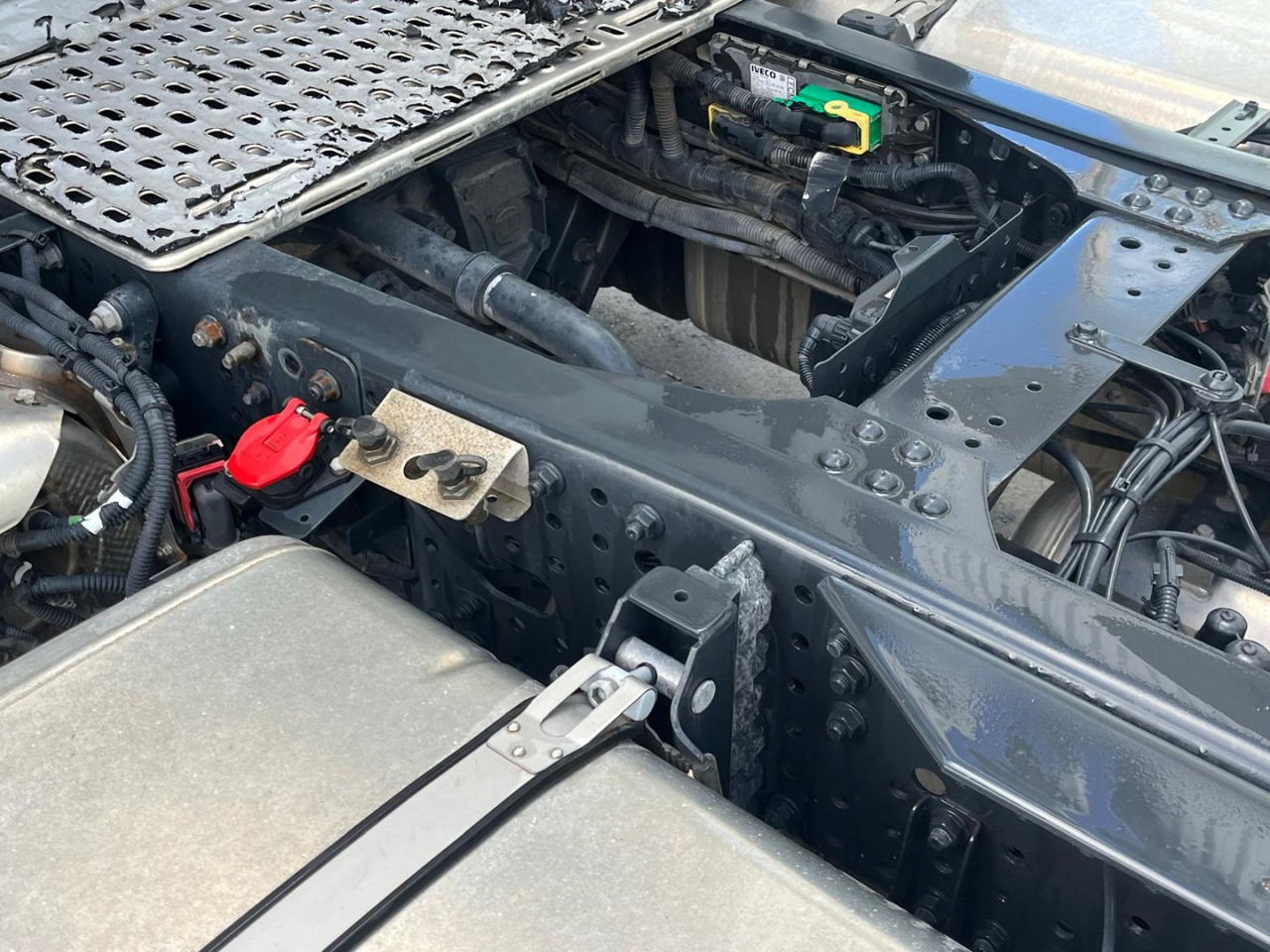 Cabeza Tractora IVECO 460 AUTOMATICO CON INTARDER - Sadulveok: pilt 5 Cabeza Tractora IVECO 460 AUTOMATICO CON INTARDER - Sadulveok: pilt 5