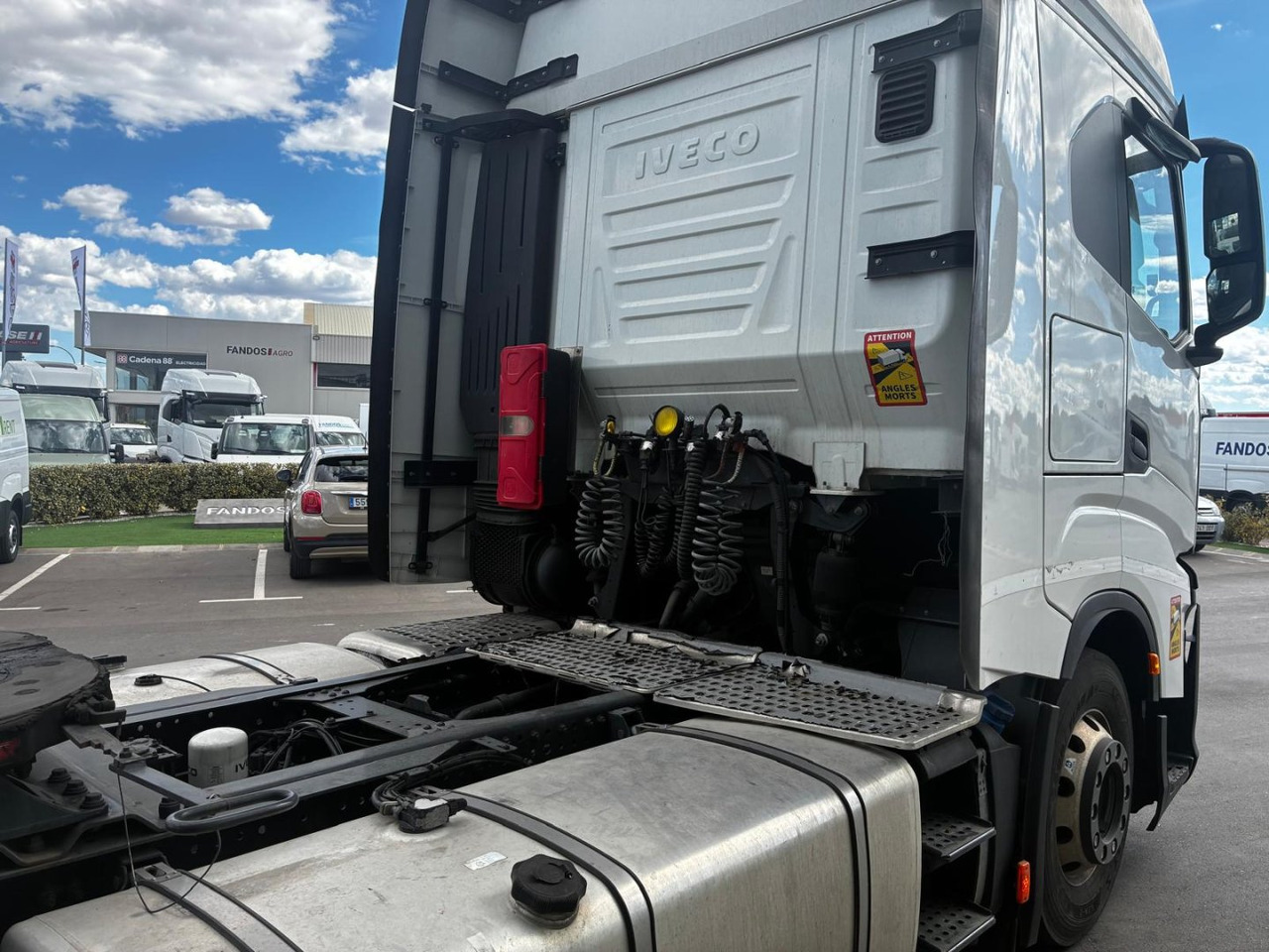 Cabeza Tractora IVECO 460 AUTOMATICO INTARDER ADR - Sadulveok: pilt 5 Cabeza Tractora IVECO 460 AUTOMATICO INTARDER ADR - Sadulveok: pilt 5