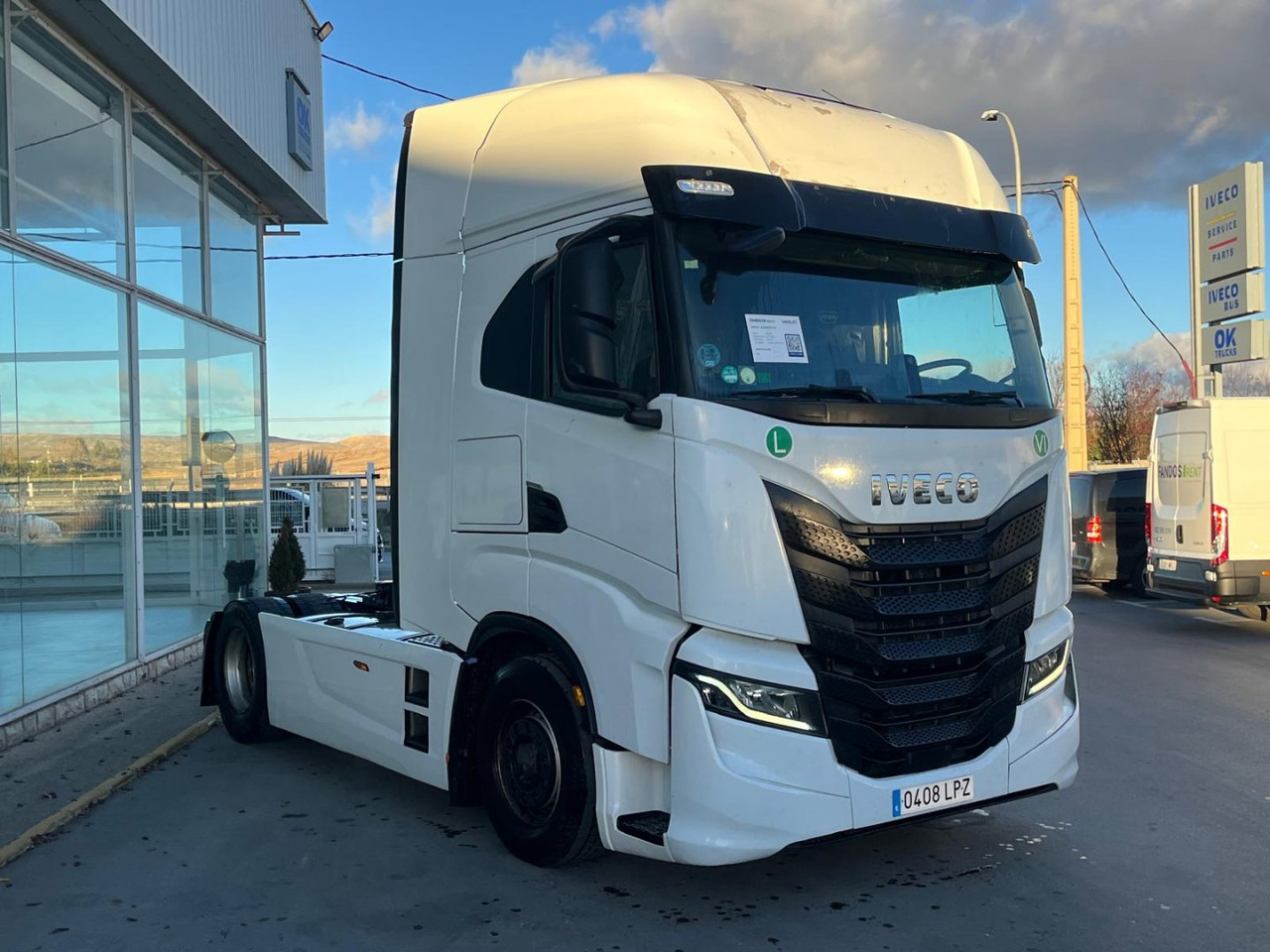 Cabeza Tractora IVECO S-WAY 510 AUTOMATICO CON INTARDER - Sadulveok: pilt 3 Cabeza Tractora IVECO S-WAY 510 AUTOMATICO CON INTARDER - Sadulveok: pilt 3