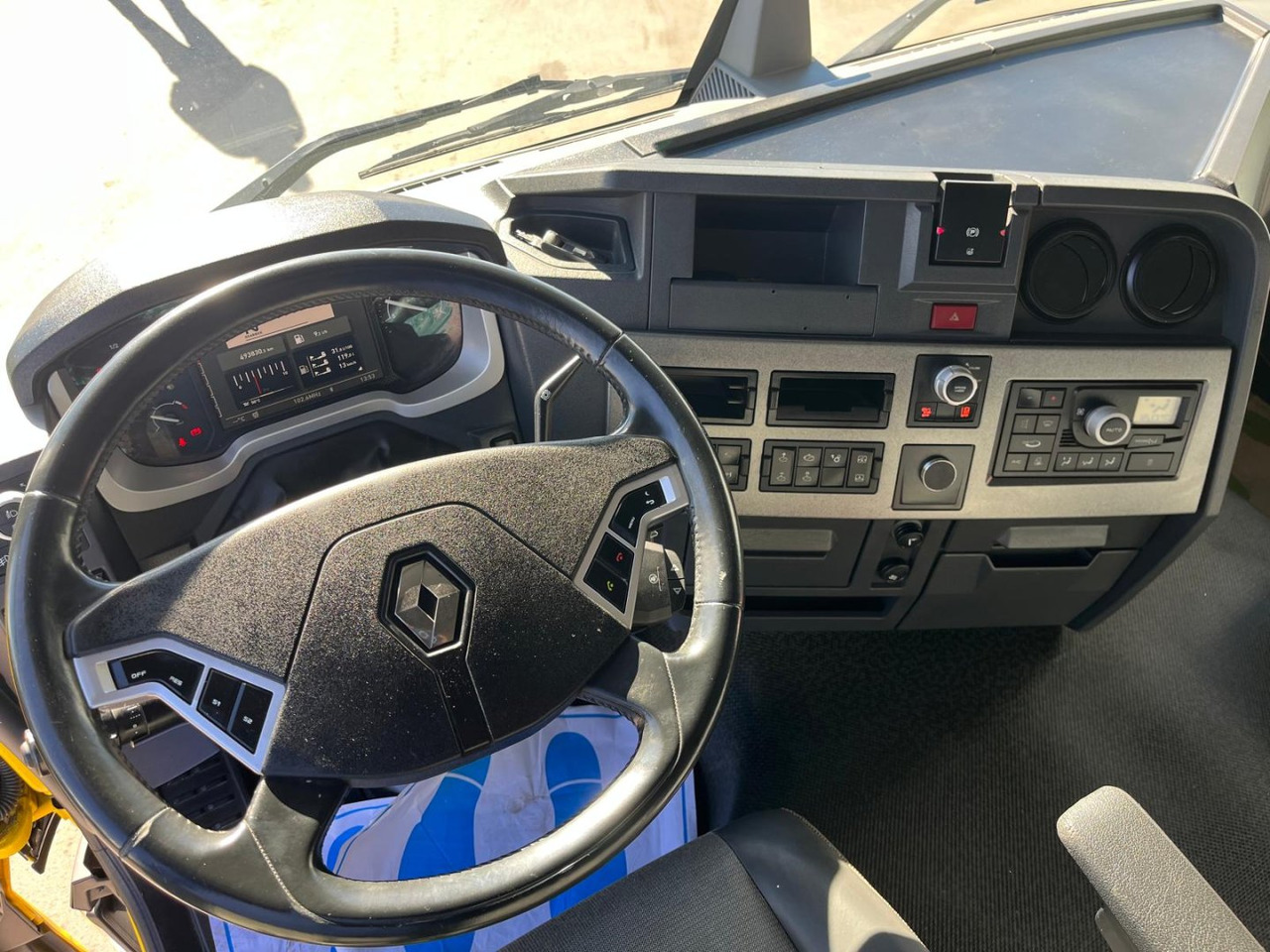 Sadulveok Cabeza Tractora Renault T480 AUTOMATICA INTARDER: pilt 18 Sadulveok Cabeza Tractora Renault T480 AUTOMATICA INTARDER: pilt 18