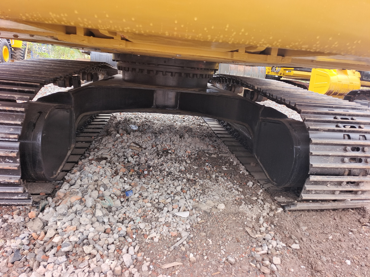 CAT 320D2L - Lintekskavaator: pilt 4 CAT 320D2L - Lintekskavaator: pilt 4