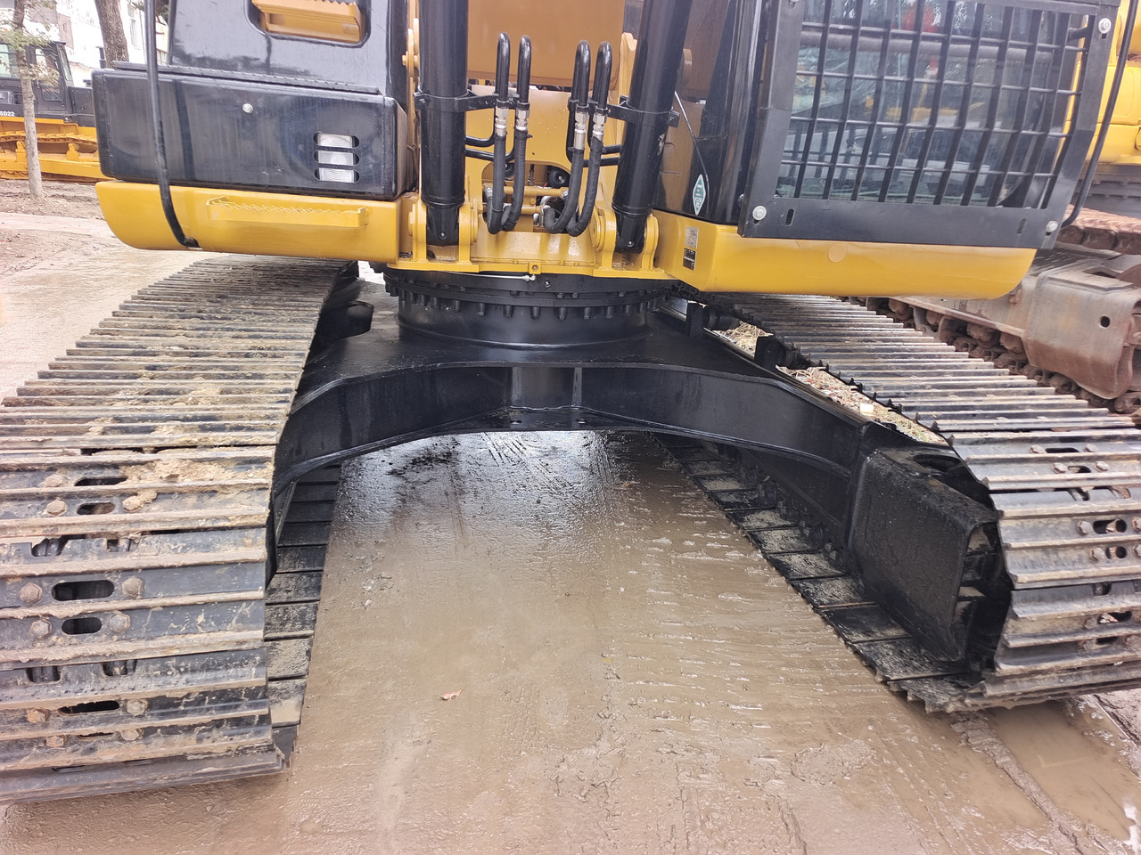 CAT 320D2L WITH 3 CAMERAS - Lintekskavaator: pilt 3 CAT 320D2L WITH 3 CAMERAS - Lintekskavaator: pilt 3