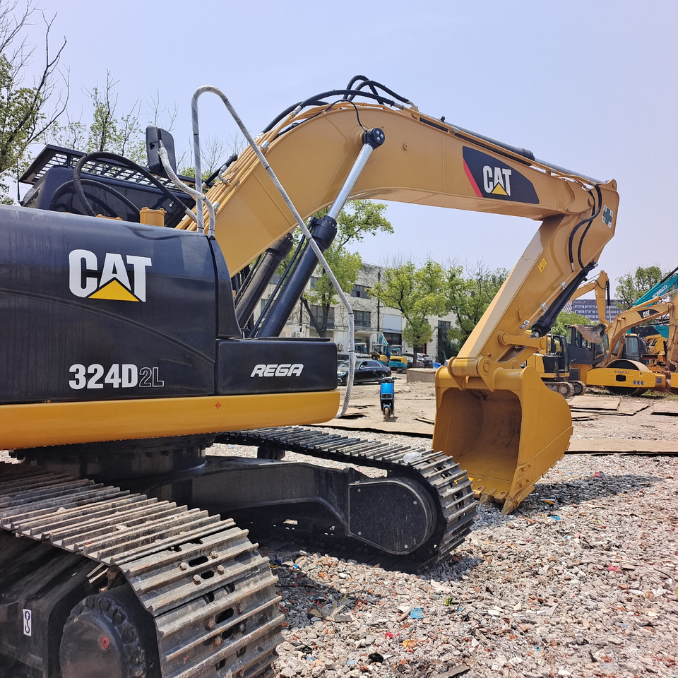 CAT 324D 330D - Lintekskavaator: pilt 3 CAT 324D 330D - Lintekskavaator: pilt 3