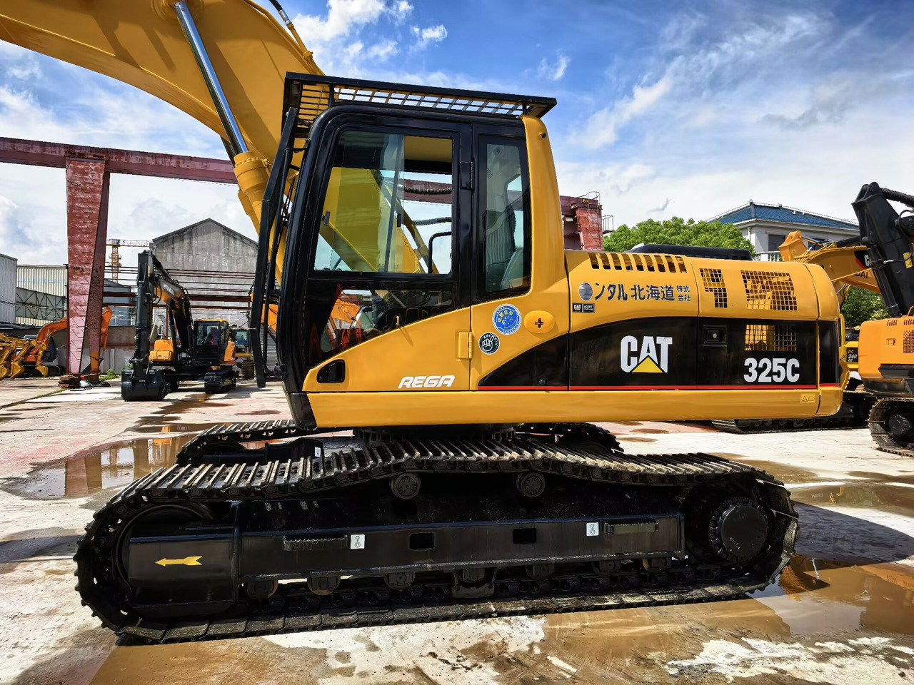 CAT 325C - Lintekskavaator: pilt 1 CAT 325C - Lintekskavaator: pilt 1