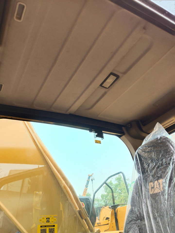 CATERPILLAR 330GC CAT 330 GC 336GC - Lintekskavaator: pilt 2 CATERPILLAR 330GC CAT 330 GC 336GC - Lintekskavaator: pilt 2
