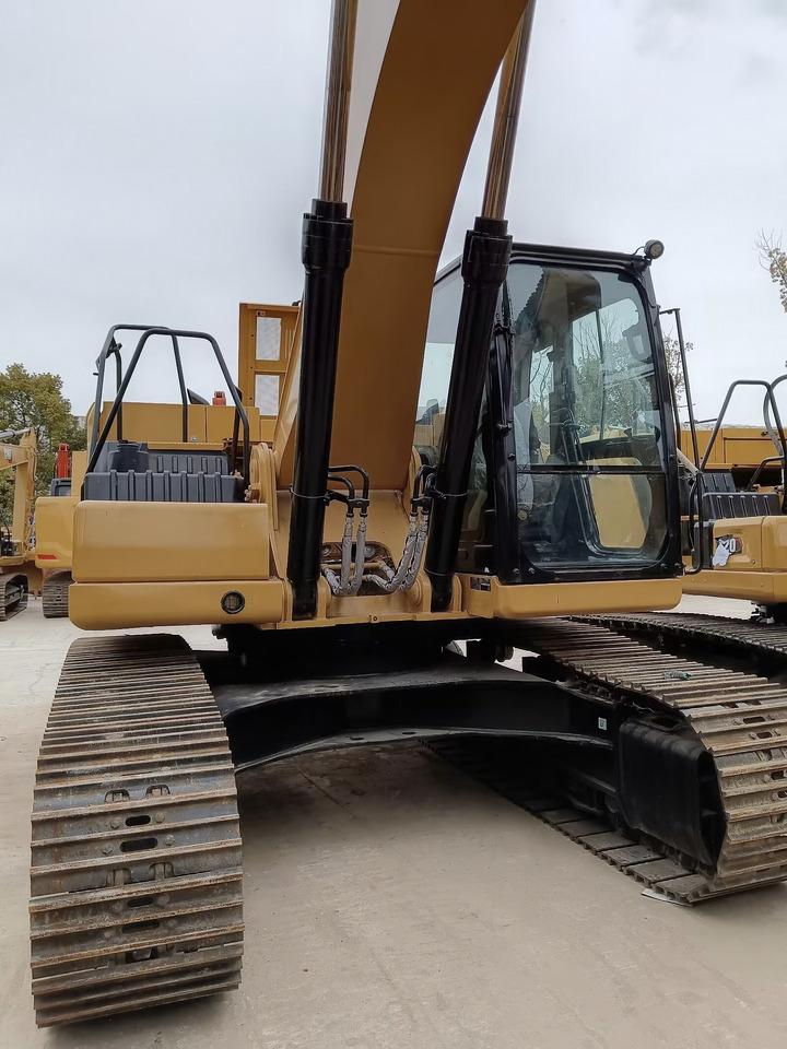CATERPILLAR 330GC CAT 330 GC 336GC - Lintekskavaator: pilt 3 CATERPILLAR 330GC CAT 330 GC 336GC - Lintekskavaator: pilt 3