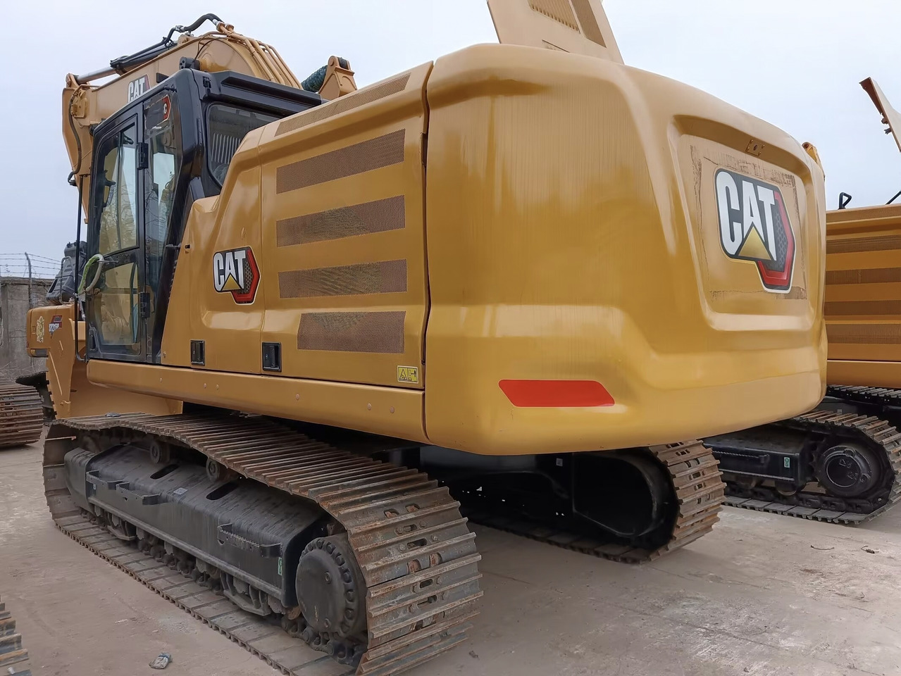 CATERPILLAR 330GC CAT 330 GC 336GC - Lintekskavaator: pilt 1 CATERPILLAR 330GC CAT 330 GC 336GC - Lintekskavaator: pilt 1