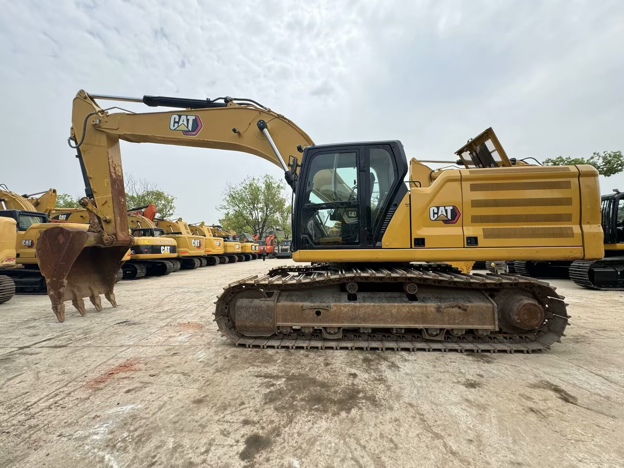 Lintekskavaator CATERPILLAR 336GC CAT 336 GC: pilt 1
