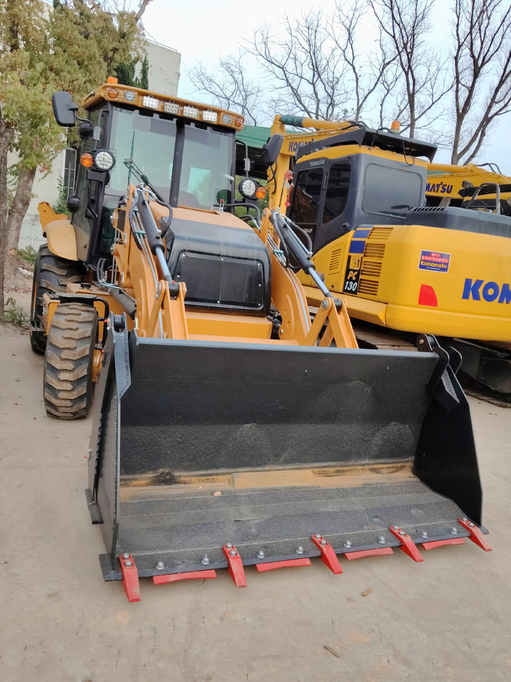 CATERPILLAR 420F CAT - Ekskavaator-laadur: pilt 4 CATERPILLAR 420F CAT - Ekskavaator-laadur: pilt 4