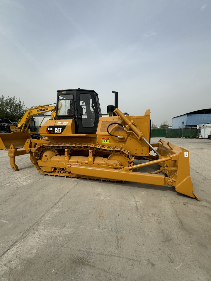 CATERPILLAR D6G CAT D 6 G D7G D8T - Buldooser: pilt 5 CATERPILLAR D6G CAT D 6 G D7G D8T - Buldooser: pilt 5