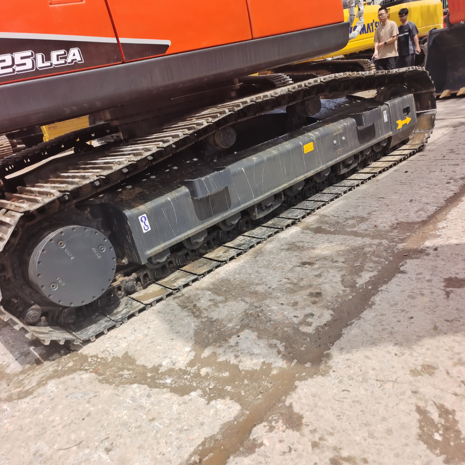 DOOSAN DX225LCA DX225LC-9C - Lintekskavaator: pilt 2 DOOSAN DX225LCA DX225LC-9C - Lintekskavaator: pilt 2