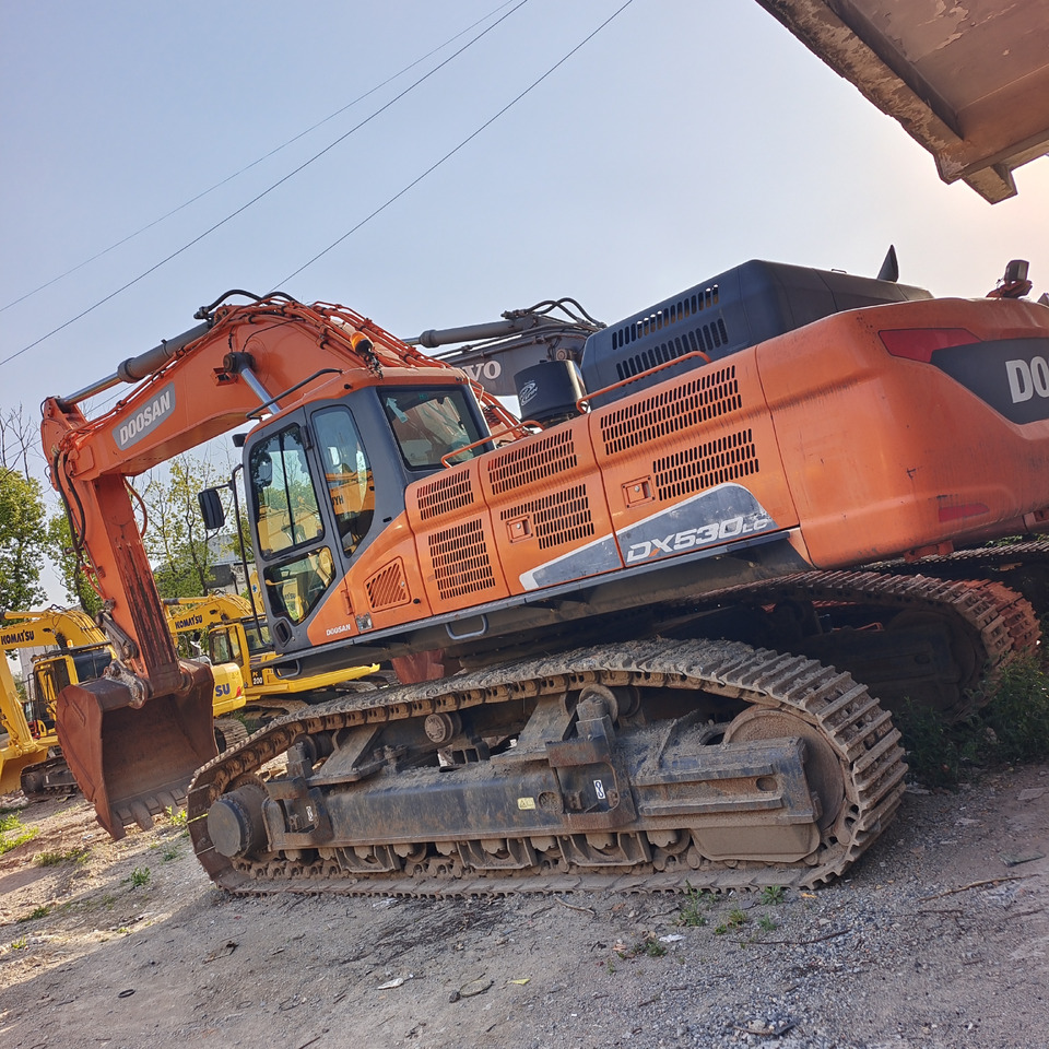 DOOSAN DX530LC-5 - Lintekskavaator: pilt 1 DOOSAN DX530LC-5 - Lintekskavaator: pilt 1