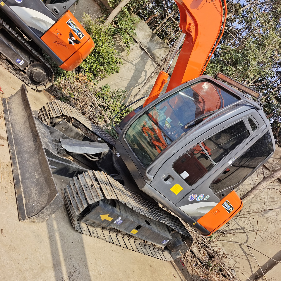 HITACHI ZX 70 - Miniekskavaator: pilt 4 HITACHI ZX 70 - Miniekskavaator: pilt 4