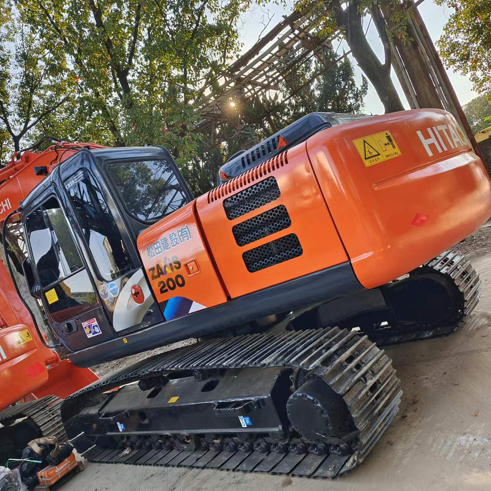 HITACHI ZX200 Zx200-3 - Lintekskavaator: pilt 5 HITACHI ZX200 Zx200-3 - Lintekskavaator: pilt 5