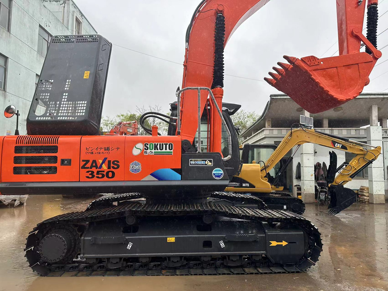HITACHI ZX350-3G - Lintekskavaator: pilt 4 HITACHI ZX350-3G - Lintekskavaator: pilt 4