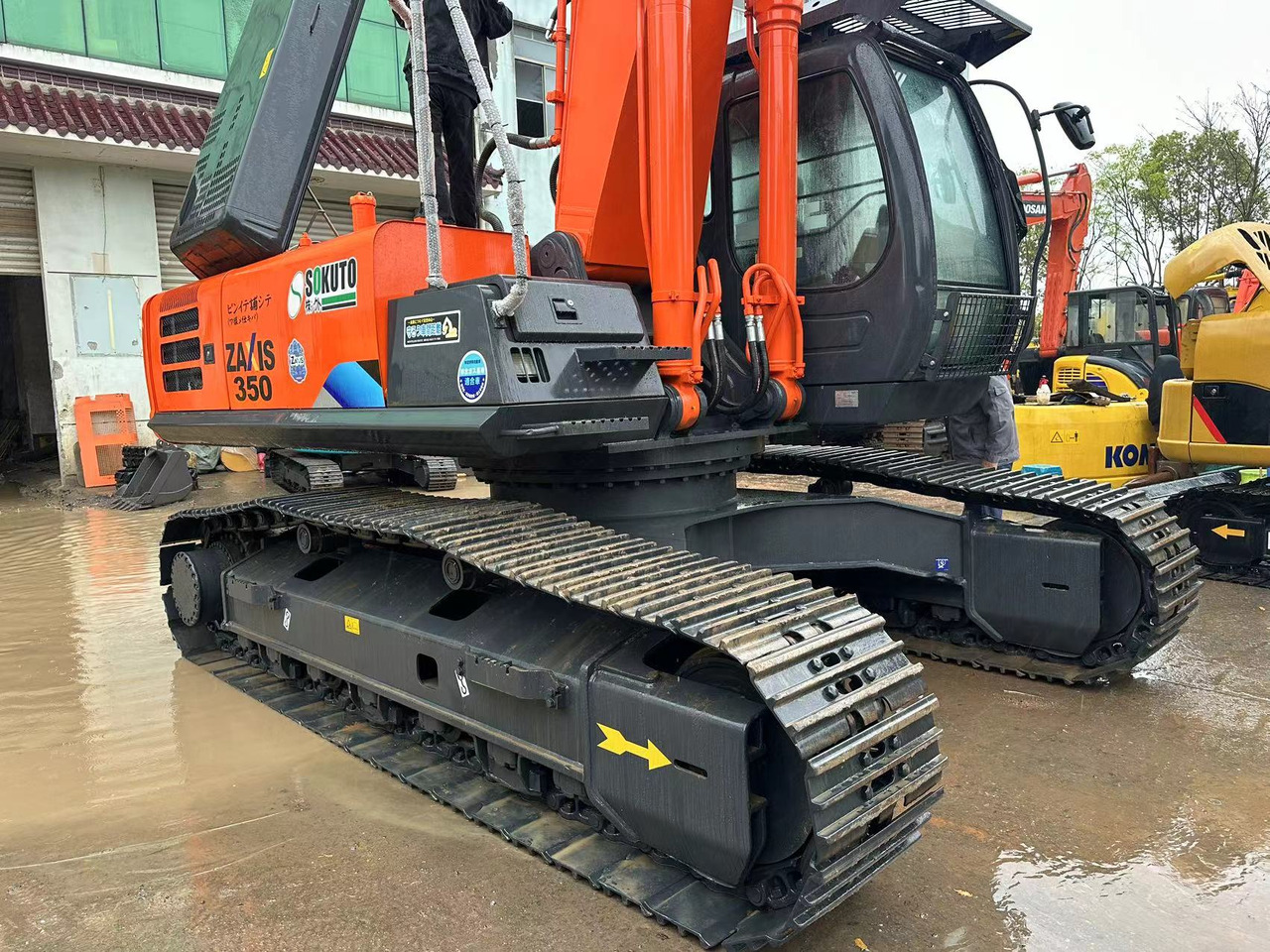 HITACHI ZX350-3G - Lintekskavaator: pilt 3 HITACHI ZX350-3G - Lintekskavaator: pilt 3