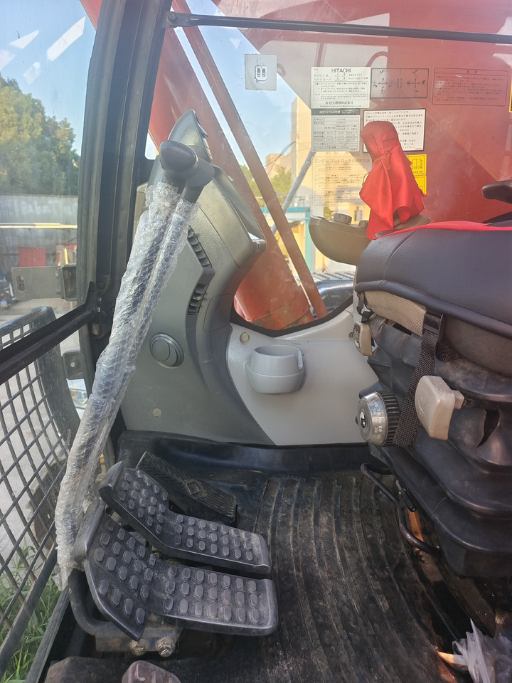 HITACHI ZX350H-5G - Lintekskavaator: pilt 3 HITACHI ZX350H-5G - Lintekskavaator: pilt 3