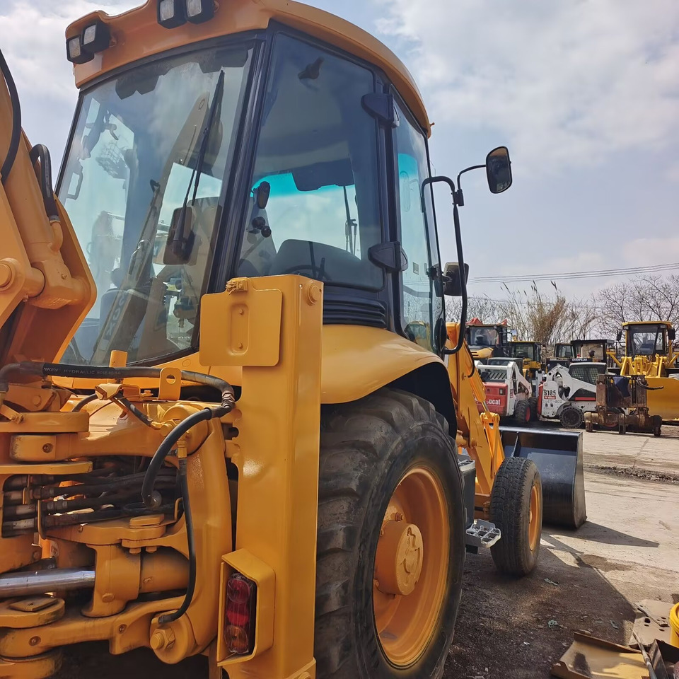 JCB 3CX 3 CX MADE IN UK - Ekskavaator-laadur: pilt 2 JCB 3CX 3 CX MADE IN UK - Ekskavaator-laadur: pilt 2