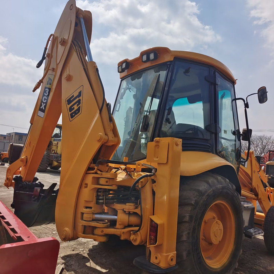 JCB 3CX ORIGINAL MADE IN UK - Ekskavaator-laadur: pilt 2 JCB 3CX ORIGINAL MADE IN UK - Ekskavaator-laadur: pilt 2