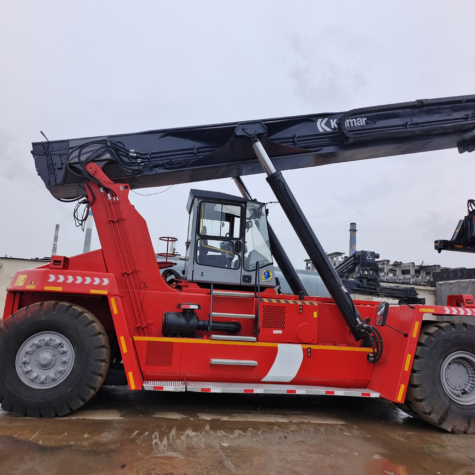 KALMAR DRF450 - Lükandvirnastaja: pilt 1 KALMAR DRF450 - Lükandvirnastaja: pilt 1