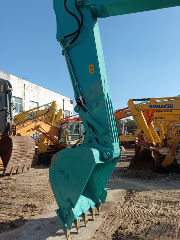 KOBELCO SK200-8 - Lintekskavaator: pilt 5 KOBELCO SK200-8 - Lintekskavaator: pilt 5