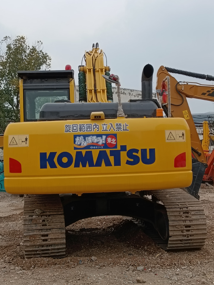 KOMATSU PC200-8 N1 - Lintekskavaator: pilt 3 KOMATSU PC200-8 N1 - Lintekskavaator: pilt 3