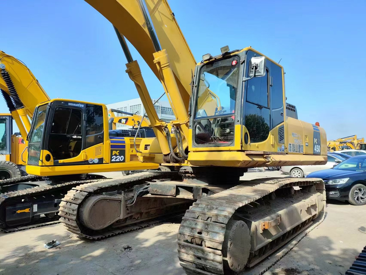 KOMATSU PC450-8 ORIGINAL PAINT - Lintekskavaator: pilt 3 KOMATSU PC450-8 ORIGINAL PAINT - Lintekskavaator: pilt 3