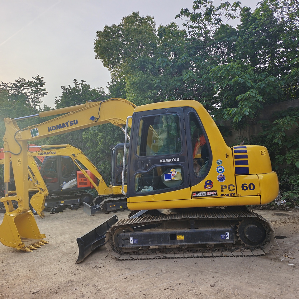 KOMATSU PC60 - Miniekskavaator: pilt 3 KOMATSU PC60 - Miniekskavaator: pilt 3