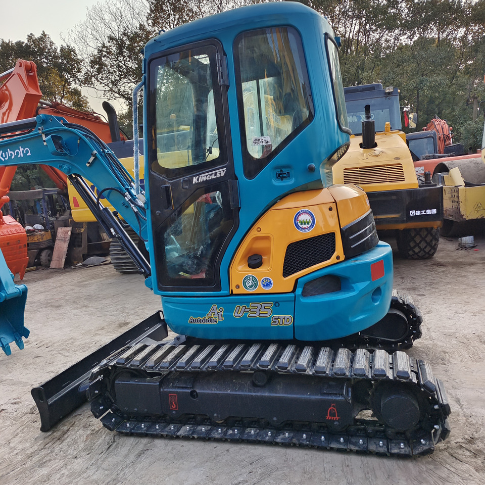 KUBOTA U35 - Miniekskavaator: pilt 1 KUBOTA U35 - Miniekskavaator: pilt 1