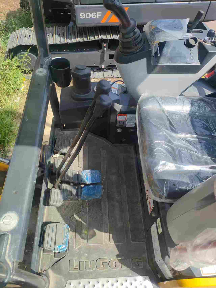 LIUGONG 9017F BRAND NEW 1.7 TON 1.8 TON 2 TON 1 TON MICRO DIGGER - Miniekskavaator: pilt 5 LIUGONG 9017F BRAND NEW 1.7 TON 1.8 TON 2 TON 1 TON MICRO DIGGER - Miniekskavaator: pilt 5