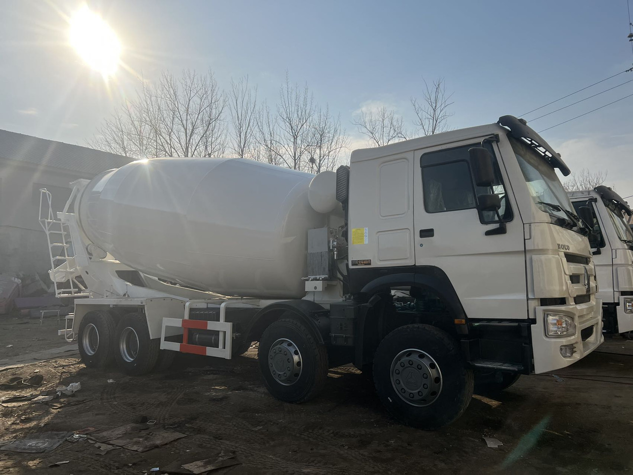 SINOTRUK HOWO 16 CBM CAPACITY - Autobetoonisegisti: pilt 4 SINOTRUK HOWO 16 CBM CAPACITY - Autobetoonisegisti: pilt 4